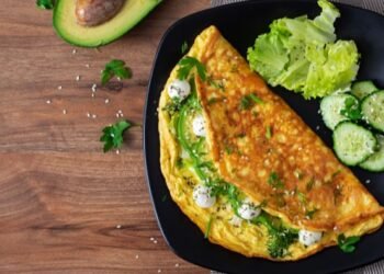 Keto Avocado Omelette #1