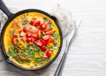 Masala Frittata with Avocado Salsa – Spicy, Creamy, and So Satisfying!